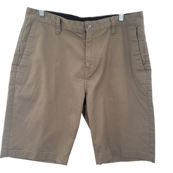 Volcom Men's Casual Shorts Size 34 - Picture 1 of 4
